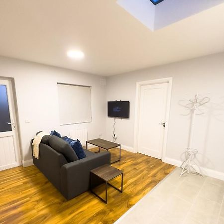 Entire Cozy Guest House Galway Exterior foto
